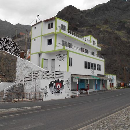 Guest House Frontera Pinto Buitenkant foto